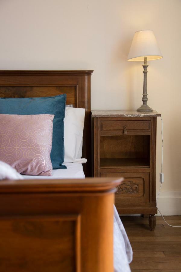 Bellevue Appartement Ayen ภายนอก รูปภาพ