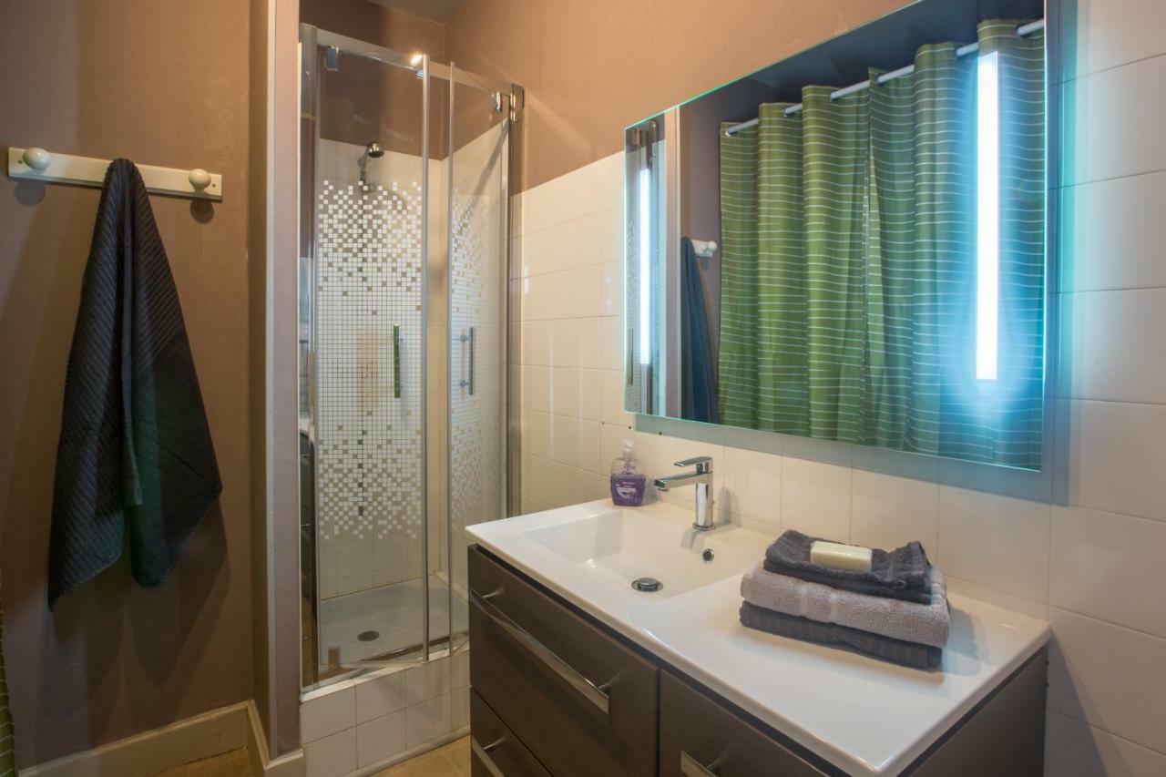 Bellevue Appartement Ayen ภายนอก รูปภาพ